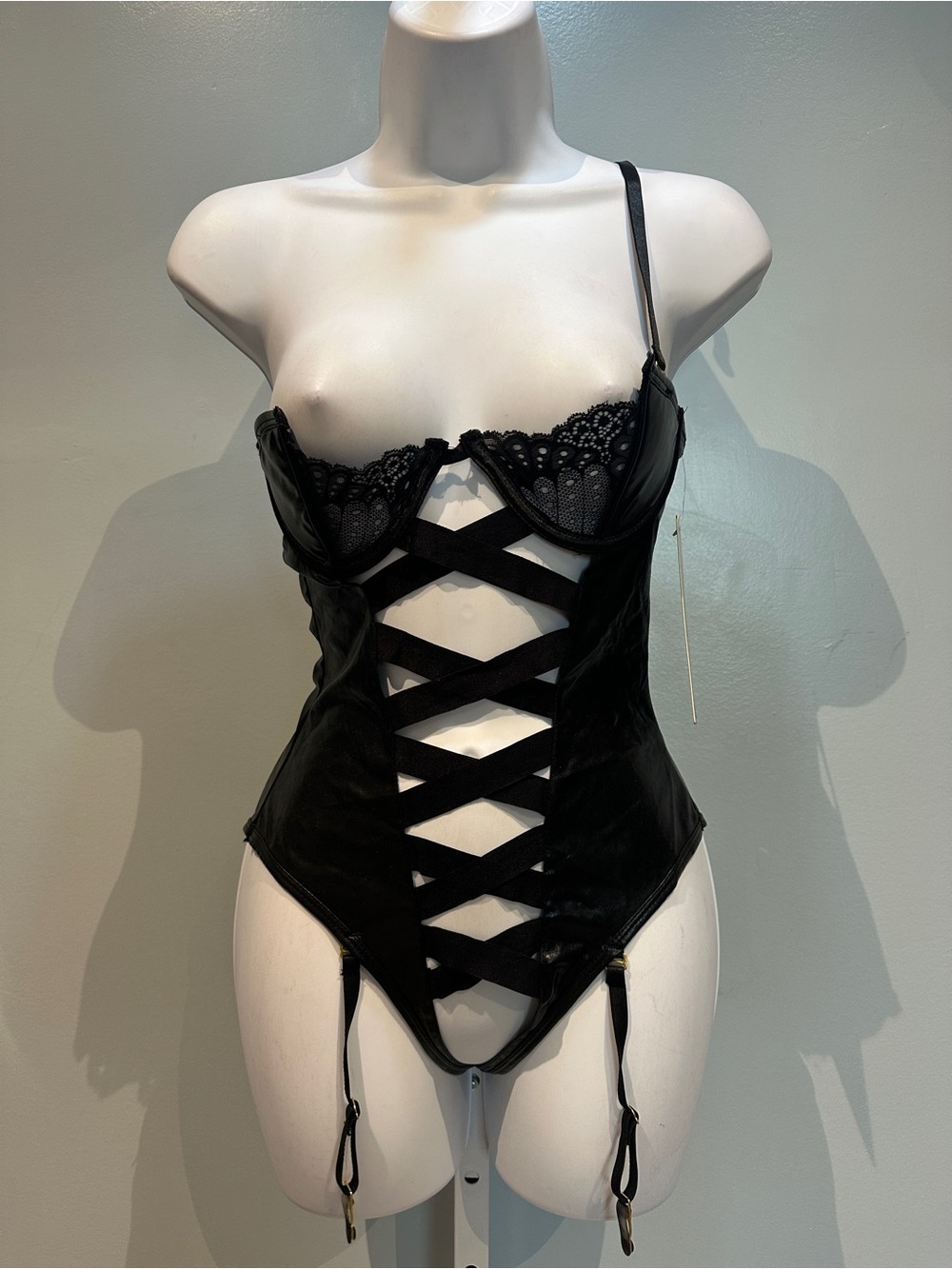 Seven Til Midnight Black Lace Teddy Lingerie  Small New with Tags FLAWED